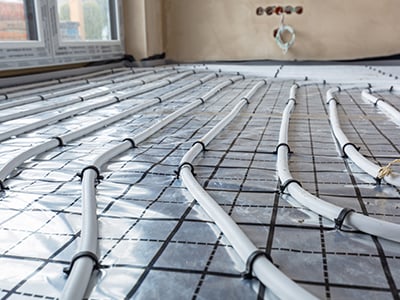 Radiant heating manifold
